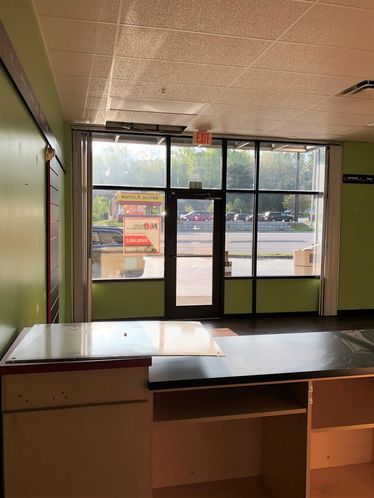 Clinton Highway Shops: 6631 Clinton Highway, Knoxville, TN 37912